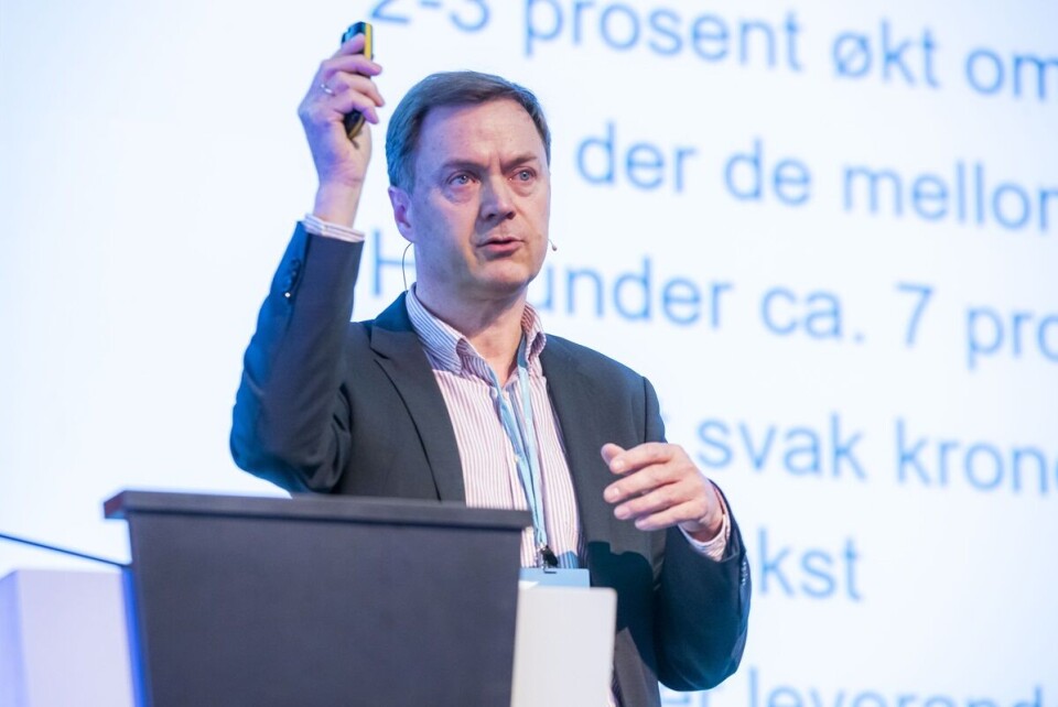 Fungerende direktør Knut E. Sunde i Norsk Industri tauer inn kommunikasjonsrådgivere.