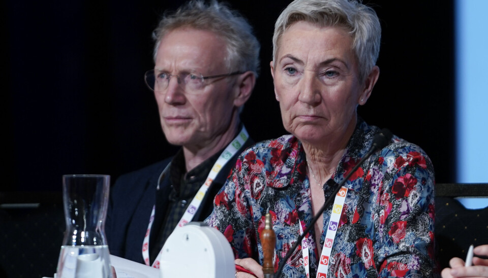 LO-leder Peggy Hessen Følsvik og andre nestleder Steinar Krogstad vil frede sykelønnsordningen i fire år for å inngå en ny IA-avtale.