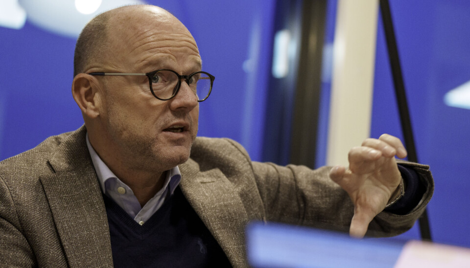 NHO-direktør Ole Erik Almlid sier det er helt uaktuelt å signere en avtale som freder sykelønnsordningen i fire år.