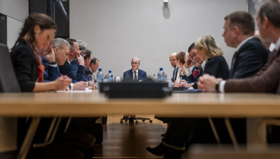 Regjeringen med statsminister Jonas Gahr Støre (Ap), finansminister Trygve Slagsvold Vedum (Sp), i spissen må redusere bruken av oljepenger