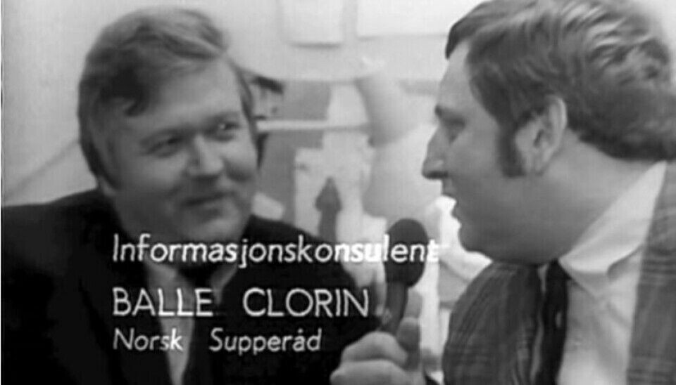 Det originale Supperådet. En legendarisk sketsj: Rolv Wesenlund 'intervjuer' lederen i Norsk Supperåd, Balle Clorin, gestaltet av Harald Heide Steen jr. Det originale Supperådet. En legendarisk sketsj: Rolv Wesenlund 'intervjuer' lederen i Norsk Supperåd, Balle Clorin, gestaltet av Harald Heide Steen jr.