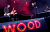 Raga Rockers spiller på scenen under Norwegian Wood i Oslo, med Michael Krohn i front.