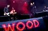 Raga Rockers spiller på scenen under Norwegian Wood i Oslo, med Michael Krohn i front.