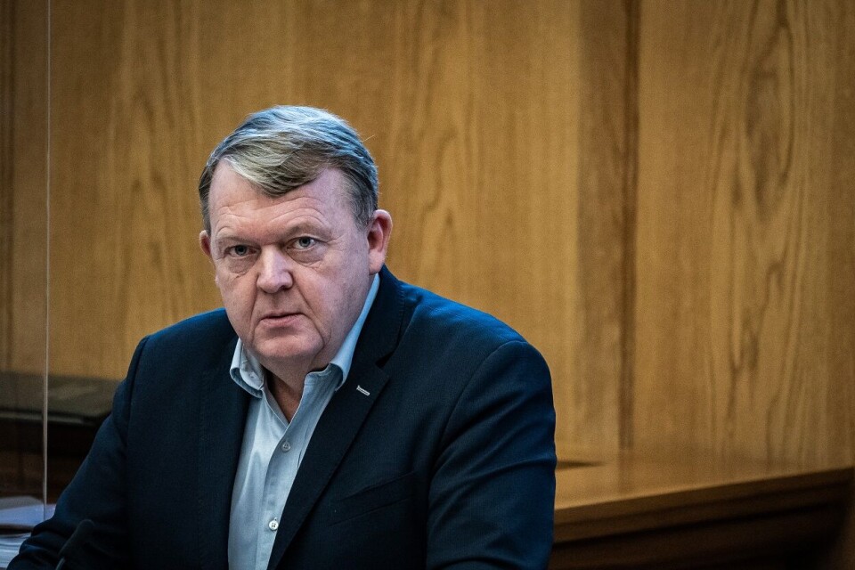 Nå lukter den gamle sirkushest igjen sagflis og ønsker å komme tilbake som leder av et nytt borgerlig parti som skal være litt for alle, uten å provosere bort for mange, skriver Knut Arne Sanden.