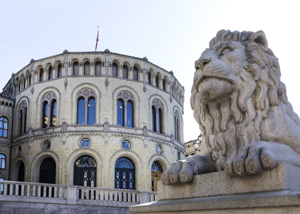 Vi framstår nå som et folk av økonomisk vinningssøkende spekulanter i bolig, fond og aksjer, og den politiske eliten går foran, skriver Jan Ketil Arnulf. Foto: Gorm Kallestad, NTB