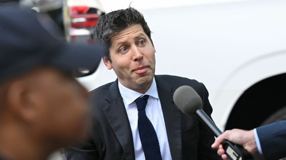 Når Sam Altman ankommer et eller annet sted i disse dager, skaper han oppmerksomhet. I løpet av et drøyt halvår har 38-åringen blir en verdensstjerne.