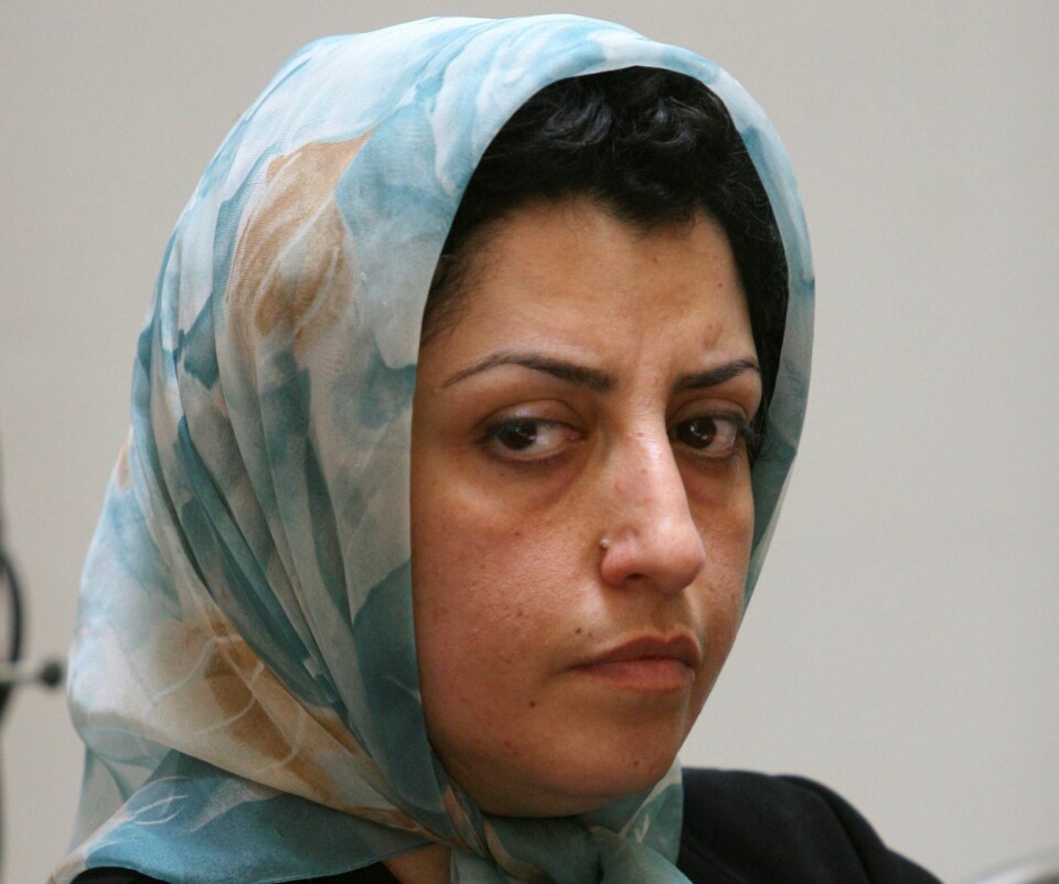 Den iranske menneskerettsaktivisten Narges Mohammadi vant Nobels fredspris. Foto AP Photo/Vahid Salemi, File