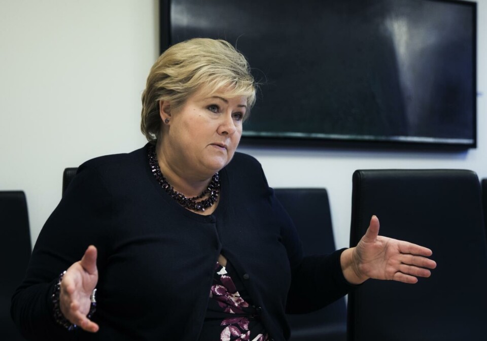 På lang sikt vil det være lite rom for bruk av fossil energi, mener statsminister Erna Solberg (H).