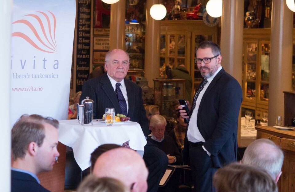 Samfunnsforsker Charles Murray (t.v.) og Civitas Eirik Løkke.