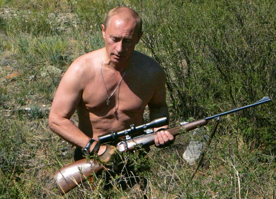 KJENNER SITT FOLK: President Vladimir Putin kjenner den russiske mentaliteten, og vet å spille på den. Her fra sommerens jaktferie.