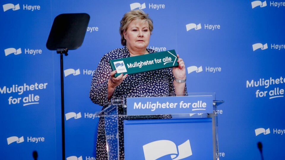 Erna Solberg (H) er mer interessert i å bli statsminister på nytt, enn en internasjonal toppjobb. Det til tross for flere fristende tilbud.