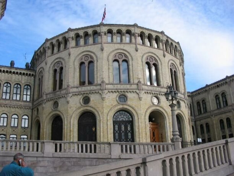Frp med eneste elbil på Stortinget