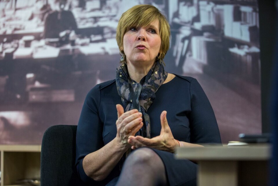 Professor ved NHH og tidligere SSB-sjef Christine Meyer gir ut bok sammen med sin ektefelle og professorkollega ved NHH, Victor Normann. De tar til orde for å gjenreise skillet mellom det offentlige og markedet.